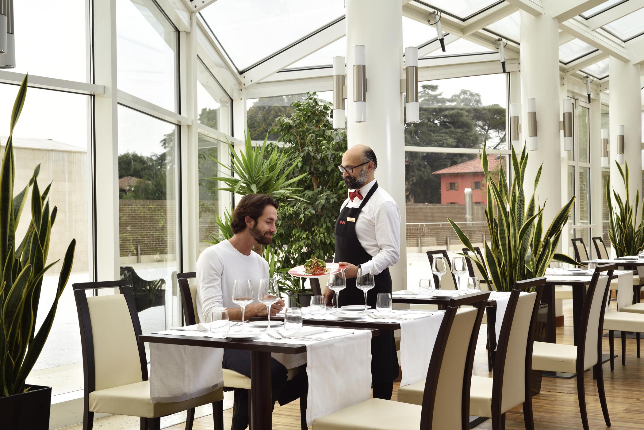 Una Hotels Bologna San Lazzaro Сан Ладзаро ди Савена Екстериор снимка