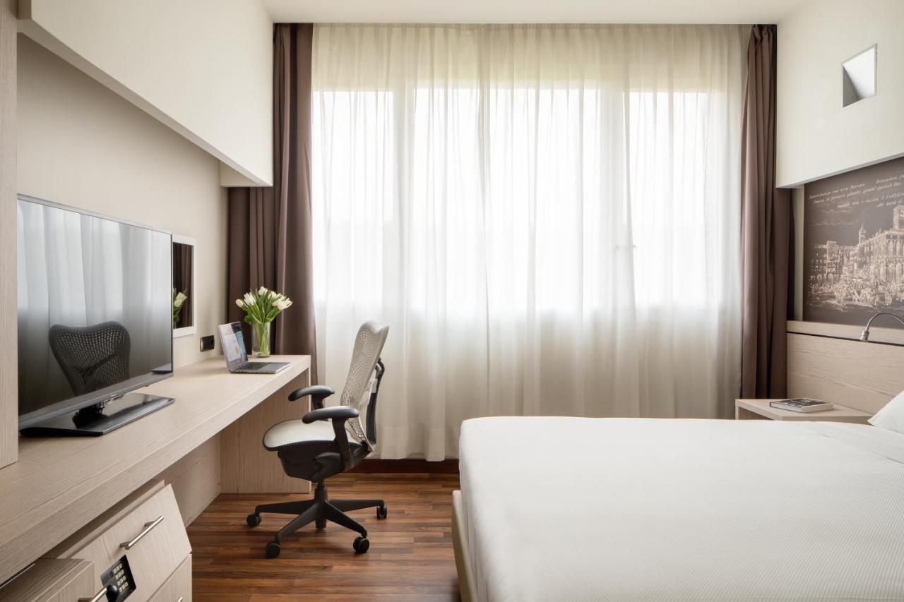 Una Hotels Bologna San Lazzaro Сан Ладзаро ди Савена Екстериор снимка